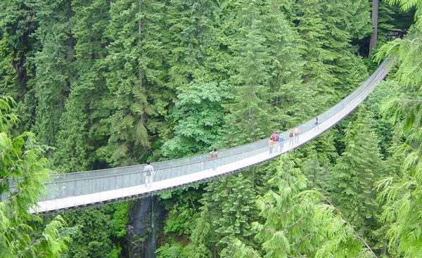 Cầu treo Capilano ở Canada
