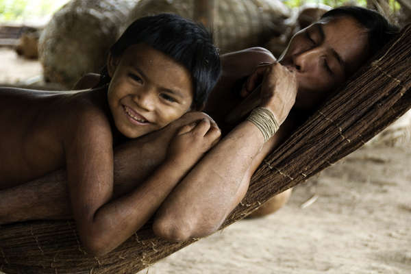 Bộ tộc ở trần v&agrave; tập tục kỳ qu&aacute;i