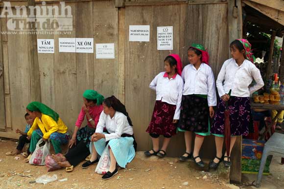 Khau Vai chợ "t&igrave;nh một đ&ecirc;m", H&agrave; Giang