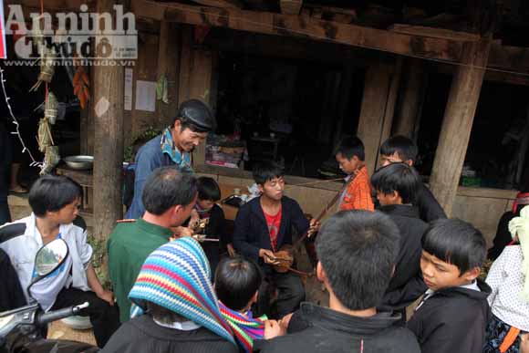 Khau Vai chợ "t&igrave;nh một đ&ecirc;m", H&agrave; Giang