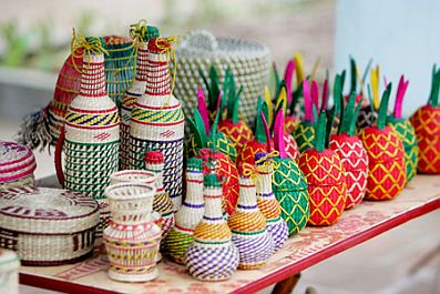 L&agrave;ng c&oacute;i Kim Sơn hấp dẫn mu&ocirc;n m&agrave;u