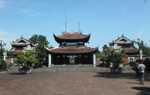 Đền thờ vua Quang Trung