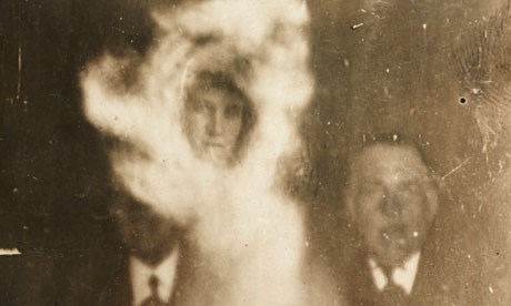  Bằng chứng khoa học chứng minh hồn ma c&oacute; thật