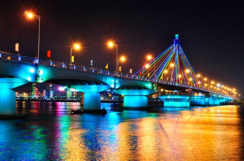 Cầu quay sông Hàn
