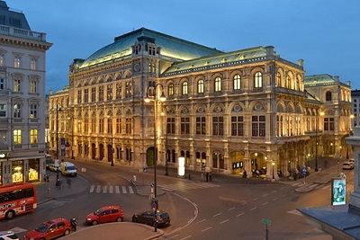Vienna thủ đô của Áo - thành phố du lịch thu hút đông đảo du khách bốn phương