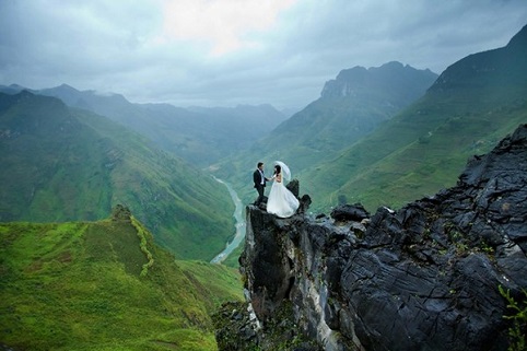 Chụp ảnh cưới trên trời Chụp ảnh cưới trên trời