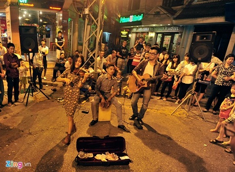 Âm nhạc đường phố Hà Nội