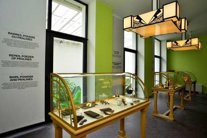 Bảo t&agrave;ng chocolate Bỉ
