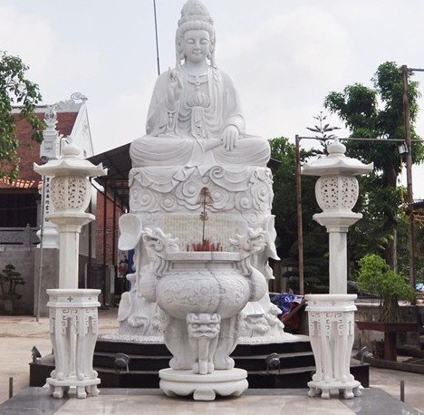 Tượng bồ t&aacute;t lớn nhất Việt Nam