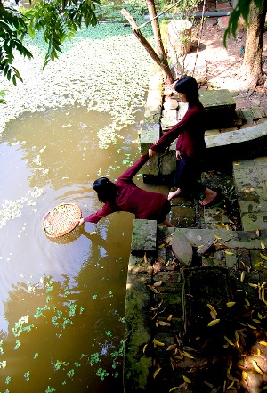 N&eacute;t cổ k&iacute;nh nơi l&agrave;ng N&ocirc;m