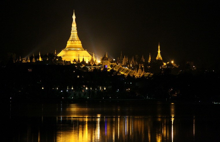 Chùa Vàng Shwedagon ở Yangoon -12