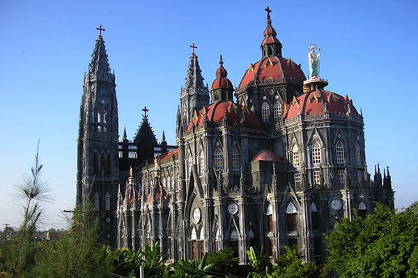 Nh&agrave; thờ Gi&aacute;o xứ Hưng Nghĩa