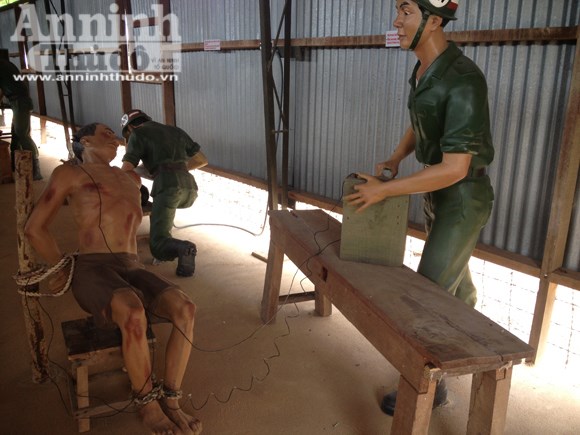 Những kiểu tra tấn man rợ nhất tại nh&agrave; t&ugrave; Ph&uacute; Quốc