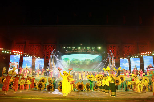 tiet muc khai mac cua Quang Tri