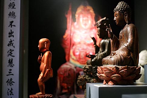 Những bức tượng Phật qu&yacute; gi&aacute; nhất tại Việt Nam