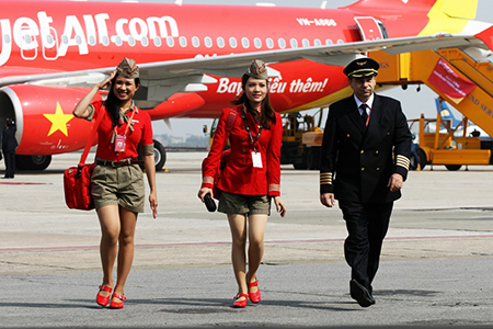 Vietjet Air tung ra 10.000 v&eacute; m&aacute;y bay gi&aacute; từ 10.000 đồng