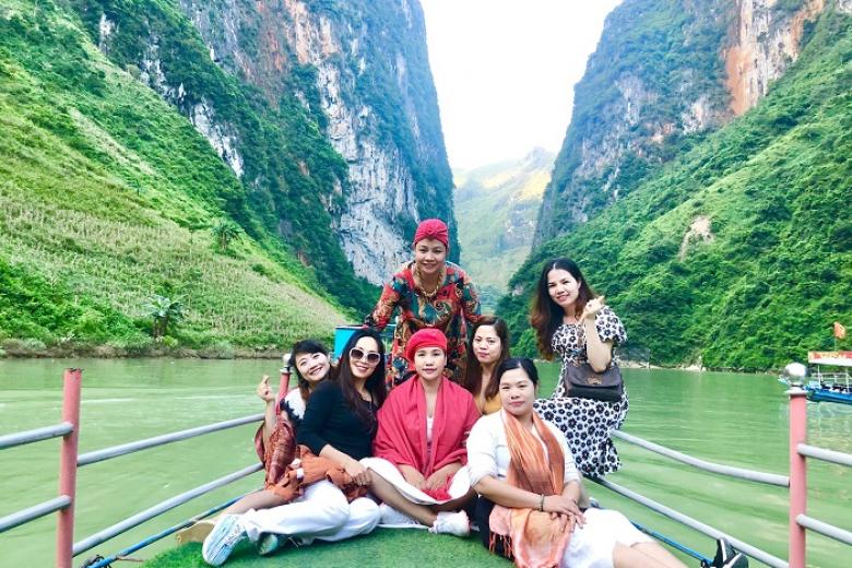 Tour Hà Nội - Hà Giang - Yên Minh - Lũng Cú - Đồng Văn 3 Ngày 2 Đêm Trọn gói chỉ từ 2.2Tr