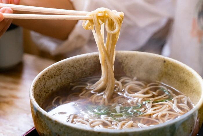 Món ăn truyền thống đón năm mới ở các nước - Mỳ Soba, Nhật Bản