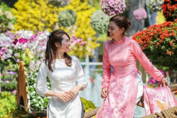 Cảm nhận bầu không khí đón xuân nhộn nhịp, tươi vui tại 4 chợ hoa Tết ở TP HCM