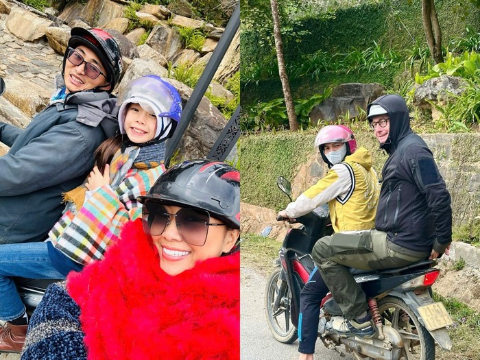 Cả nhà hào hứng ngồi xe máy băng qua những con dốc nhỏ