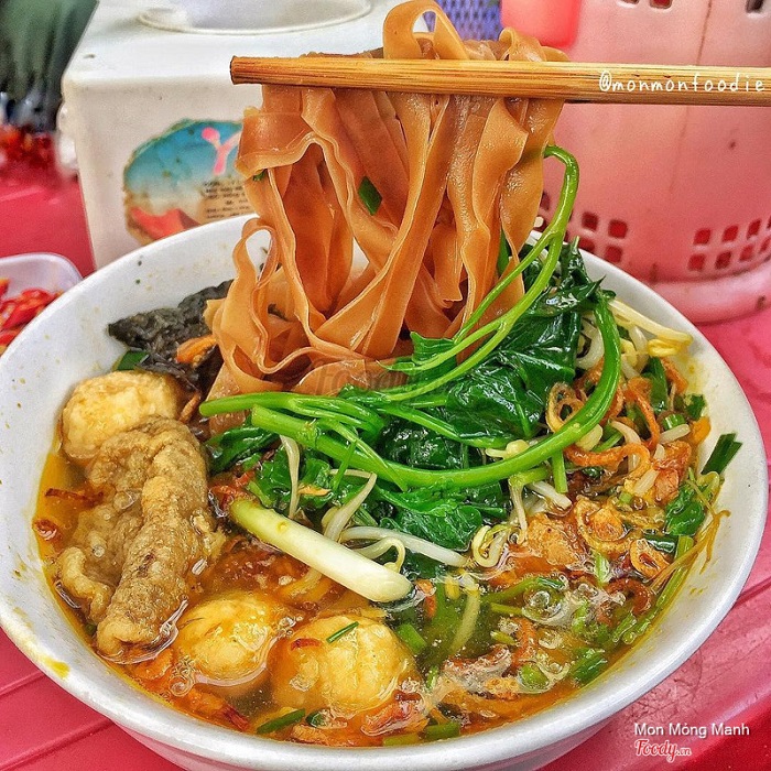 Nhìn thôi đã thấy thòm thèm Quán bánh đa cua ngon tại Hải Phòng