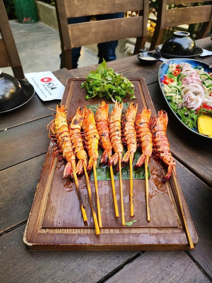 review quán Hải sản Bé Mặn Đà Nẵng ngay trung tâm thành phố thôi nào