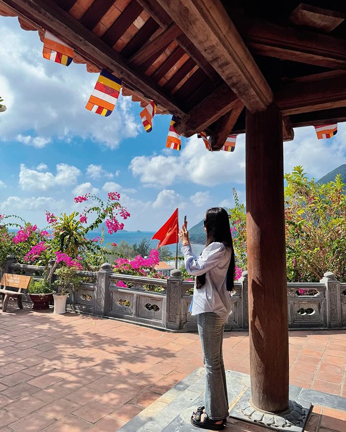 Nghĩa địa Hàng Keo và các miếu nhỏ linh thiêng khác 