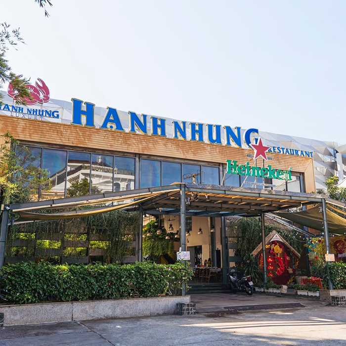 Nhà hàng Hạnh Nhung Luxury (Khu 67ha)