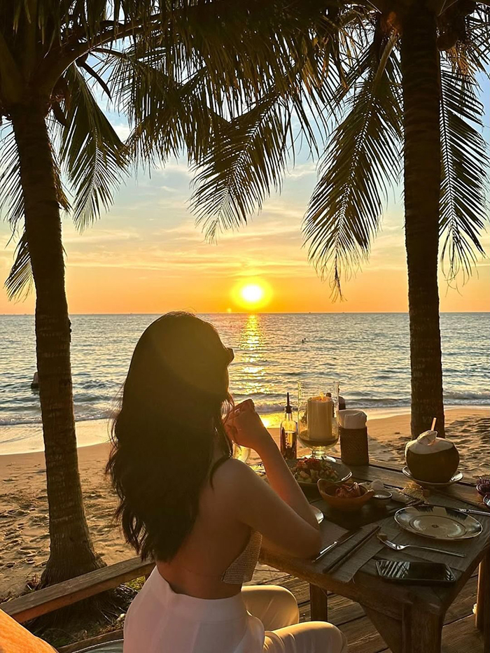 On The Rocks Restaurant Phú Quốc là quán ăn ngon Phú Quốc được yêu thích