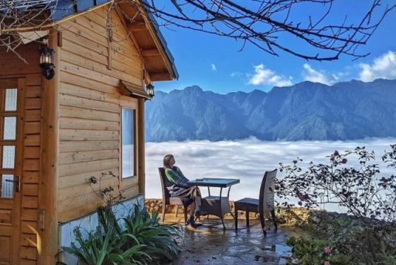 Thử du lịch bản Hang Đá Sapa một lần, mê tít biển mây trắng xóa nơi đây