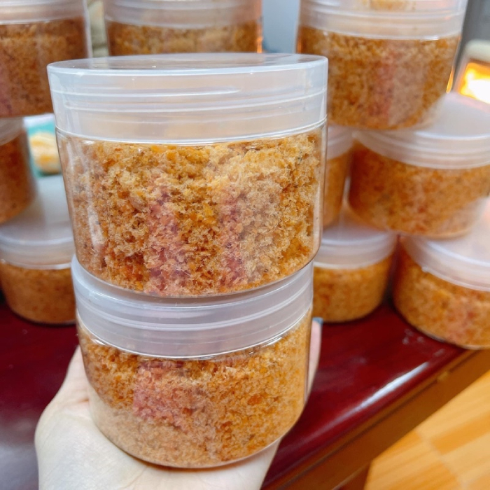 Ruốc hàu được đóng hộp làm quà rất nhiều