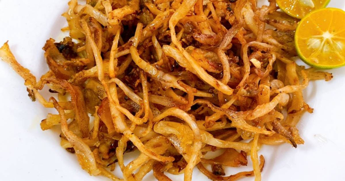 Mực khô là món nhậu phổ biến tại Vân Đồn