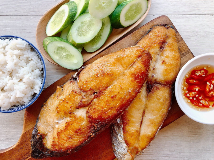 Cá thu 1 nắng được nhiều người chọn làm quà