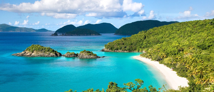 Bãi biển Việt Mỹ rất thuận tiện để du lịch