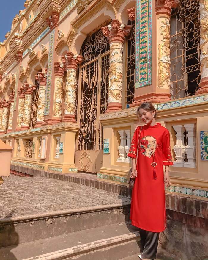 Chùa Vĩnh Tràng Tiền Giang thu hút nhiều du khách ghé thăm vào dịp đầu năm