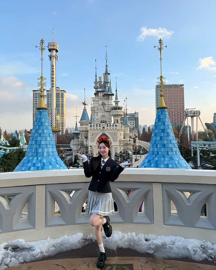 Không gian giải trí rộng lớn tại công viên Lotte Word Hàn Quốc