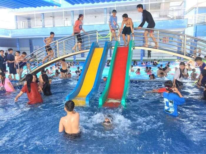 Ghé công viên nước Rio Long An khám phá bể bơi ấn tượng