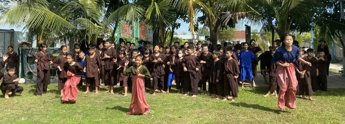 Tham gia các trò chơi dân gian thú vị ở công viên nước Rio Long An