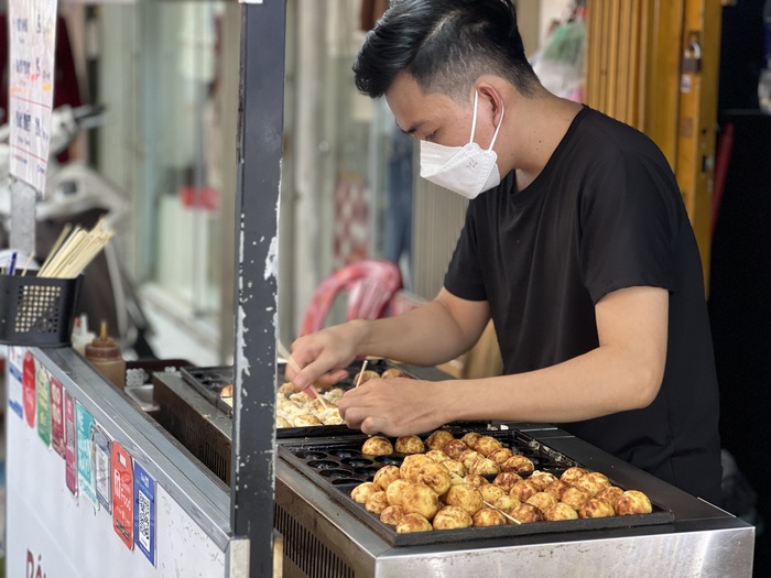 Khu phố ẩm thực nổi tiếng ở TP HCM - Phố ẩm thực Nguyễn Thượng Hiền