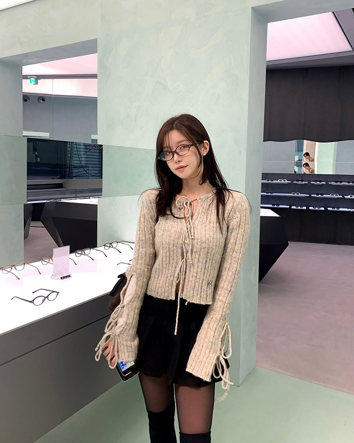 Nhiều cửa hàng phụ kiện độc đáo tại khu phố Myeongdong Hàn Quốc