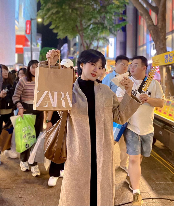 Mua sắm tại khu phố Myeongdong Hàn Quốc