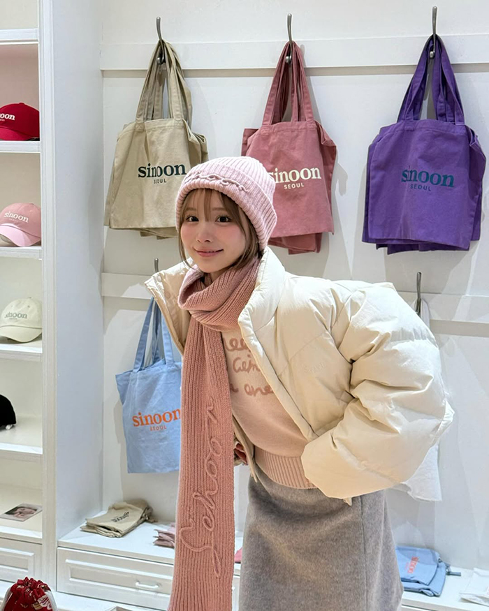 Phụ kiện thời trang đa dạng tại khu phố Myeongdong Hàn Quốc