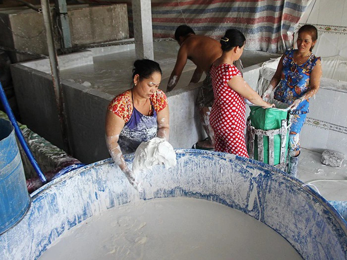 Tìm hiểu quá trình làm bột truyền thống tại làng bột Sa Đéc Đồng Tháp