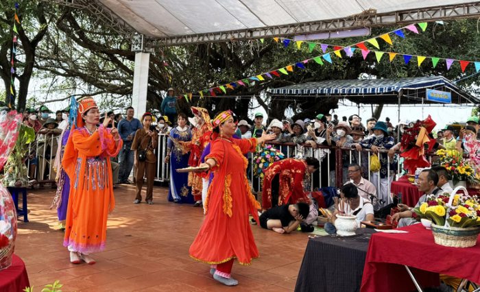 Lễ hội Tháp Nhạn Phú Yên Lễ hội Tháp Nhạn Phú Yên