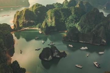 Khám phá cẩm nang du lịch Quảng Ninh: Vùng đất của di sản