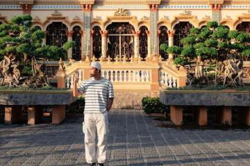 Tham quan chùa Vĩnh Tràng Tiền Giang, chiêm ngưỡng kiến trúc Phật giáo tổng hòa giữa văn hóa Đông – Tây độc đáo