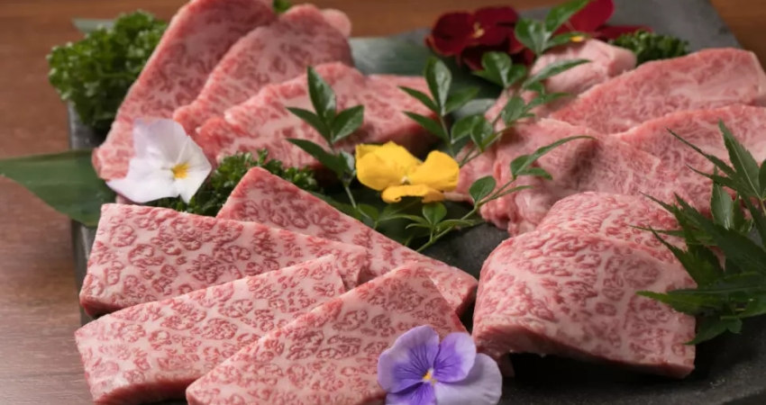 Thịt bò Fukushima-Gyu với độ mềm mịn đặc trưng