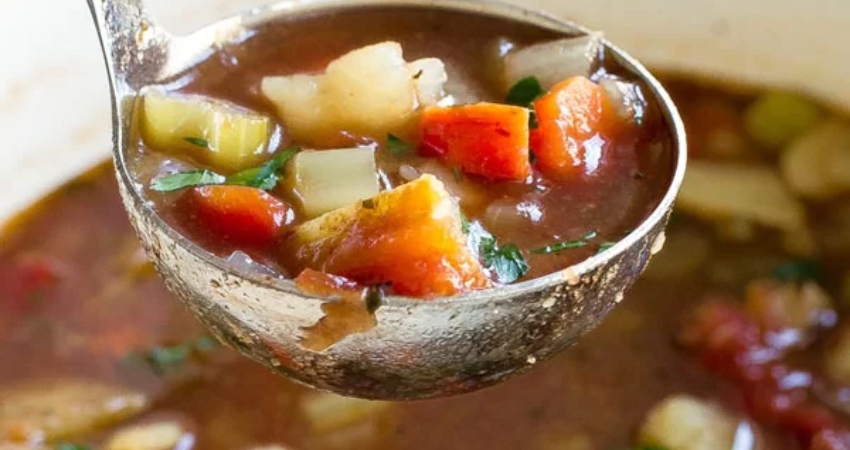 Súp bò Saamgetang Tottori với nước dùng đậm đà