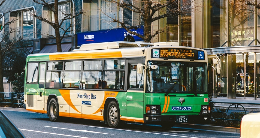 Xe bus là phương tiện di chuyển chính tại Tottori