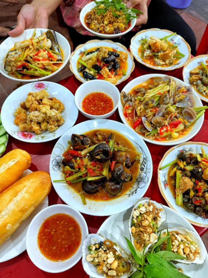  quán ốc ở Huế Triều Thuỷ 